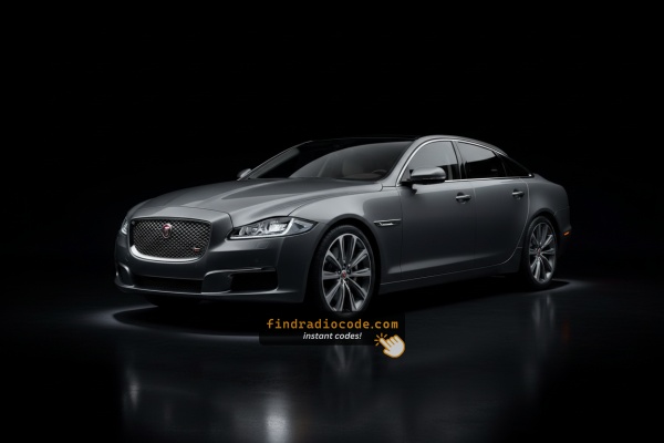 Jaguar XJ car photo