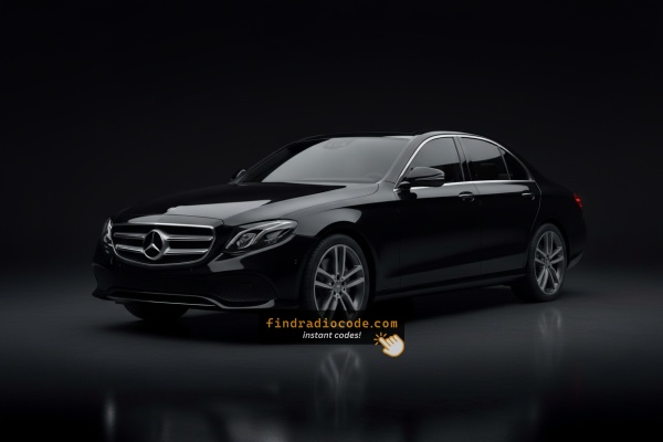 Mercedes E-Class car photo